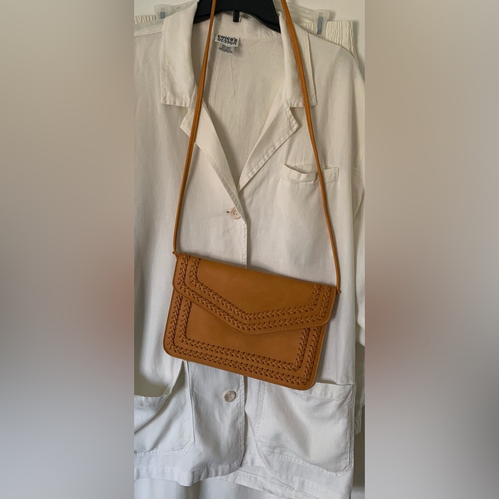 Artisan Leather Clutch Crossbody Purse with strap - Picture 11 of 12